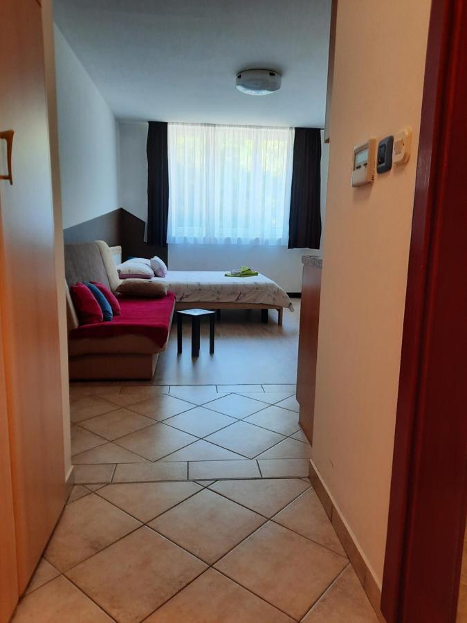 Apartmani Lorena Pula Dış mekan fotoğraf